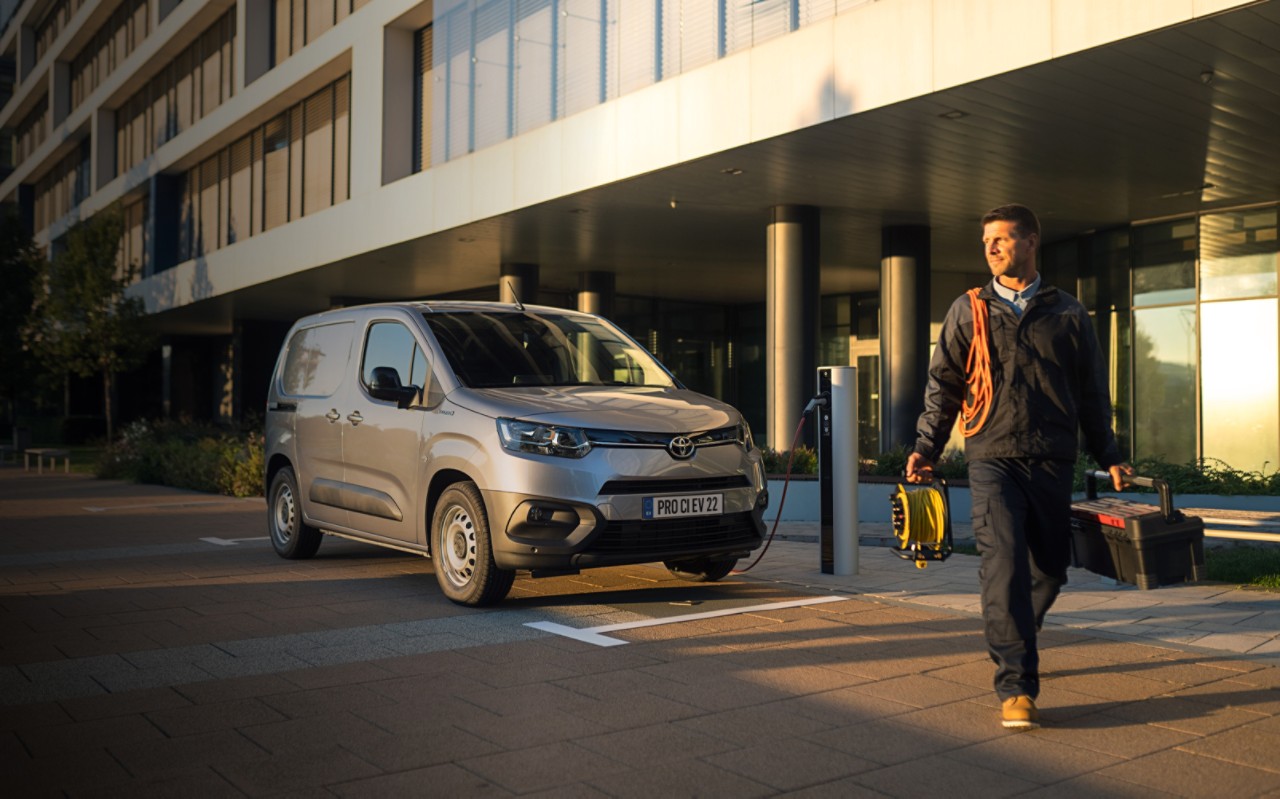 Proace City Electric