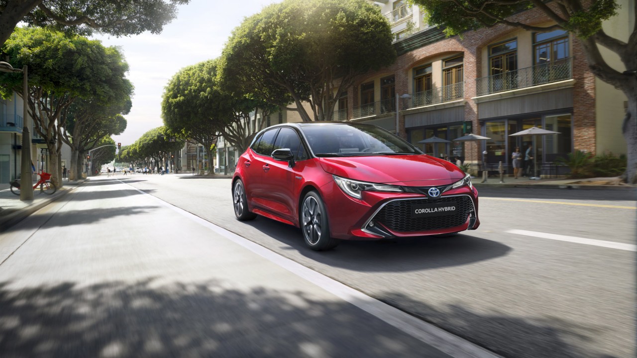 toyota-corolla-hatchback-2019-gallery-01-full_tcm-25-1553814